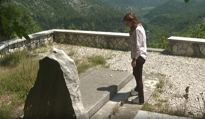 Grobno mjesto Dada Đurića zapušteno, ime skoro izbrisano