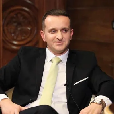 Đuričković Milatoviću: Vidi se ko si i šta si, polako ti spada perje…