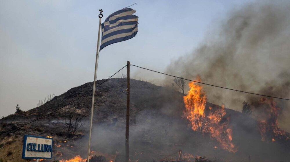Ukinuto vanredno stanje uvedeno zbog požara na ostrvu Rodos
