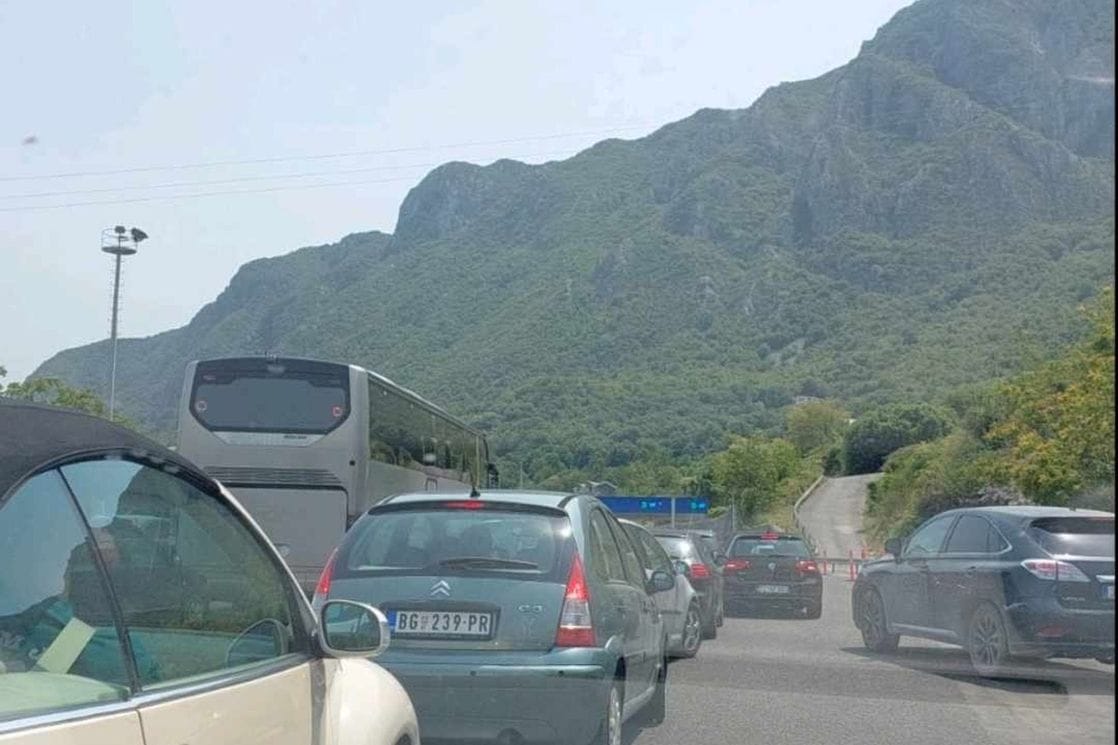 Pojačan intenzitet saobraćaja prema turističkim centrima