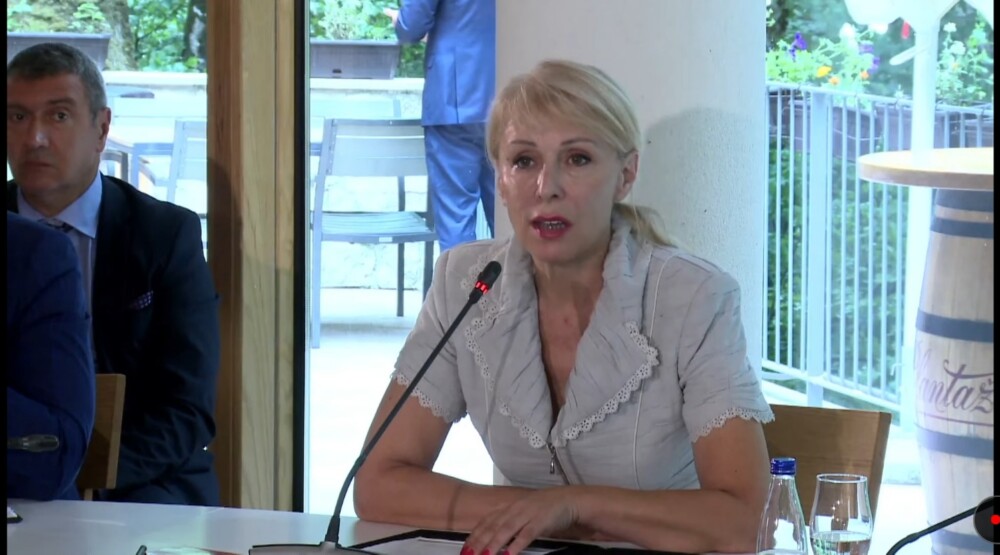 Manojlović: Ubrzati pripreme za povlačenje 7,9 miliona za ruralnu infrastrukturu i povećati broj komunalnih policajaca u sezoni