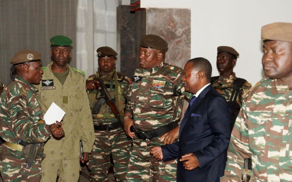Niger pod blokadom, pučistima upućen ultimatum