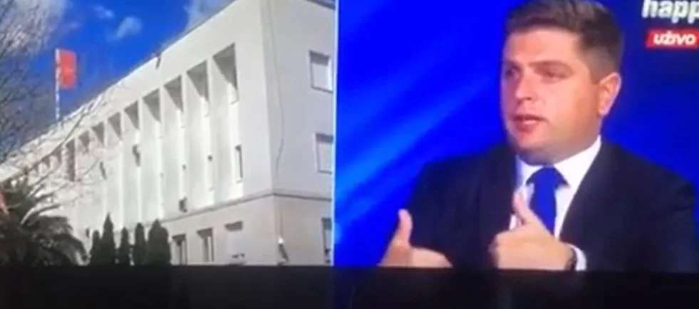 Pogledajte kako guslar-analitičar savjetuje svoga prijatelja Jakova