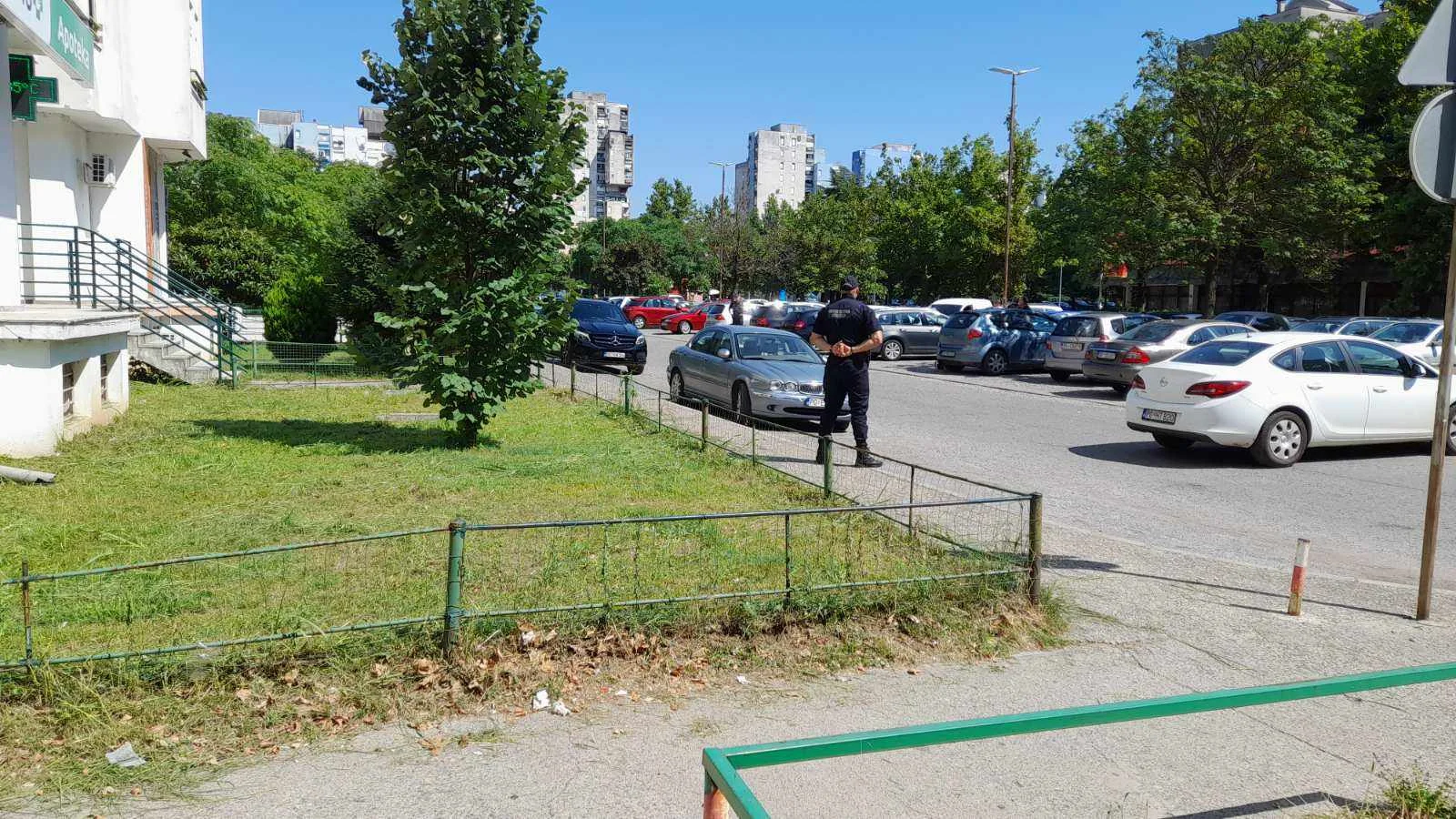 Ručna bomba pronađena u Bloku 6, policija na listu mjesta