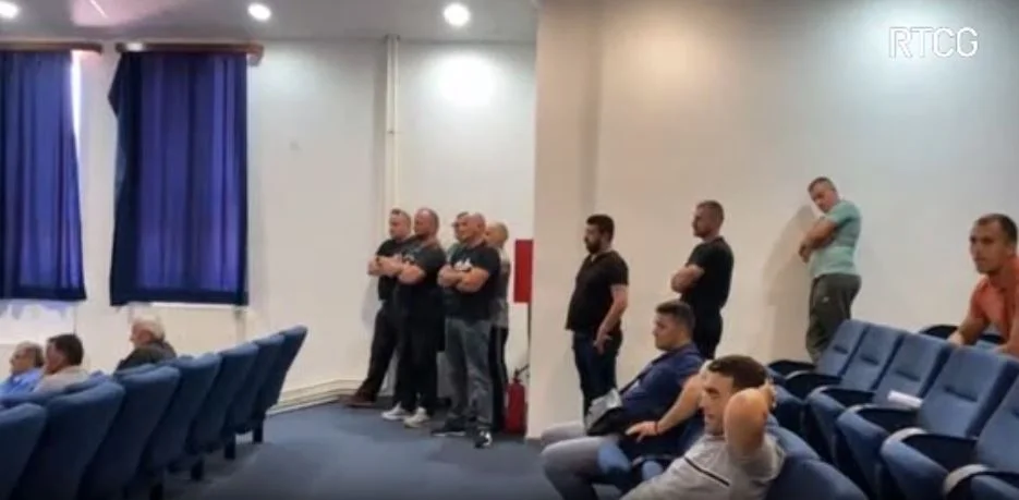 Prekinuta sjednica na kojoj je trebalo da se raspravlja o razrješenju Ćulafića