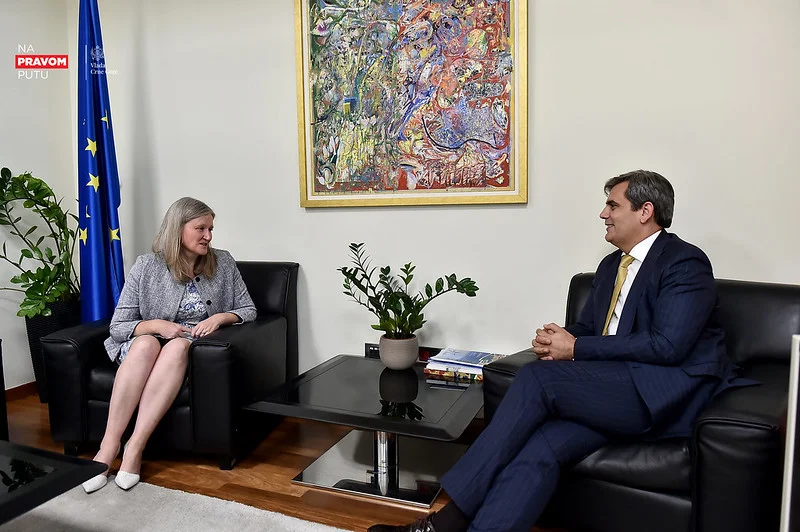 Ibrahimović – Medoks: Saradnja MKI i britanske ambasade bila na odličnom nivou