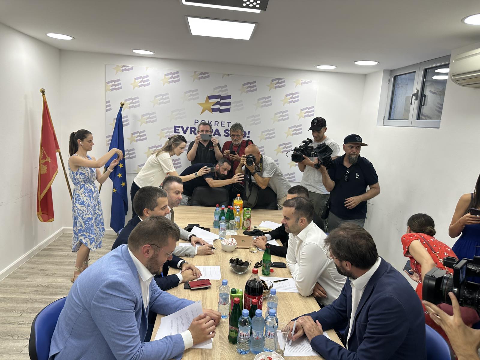 Počeo sastanak PES-a sa Demokratama