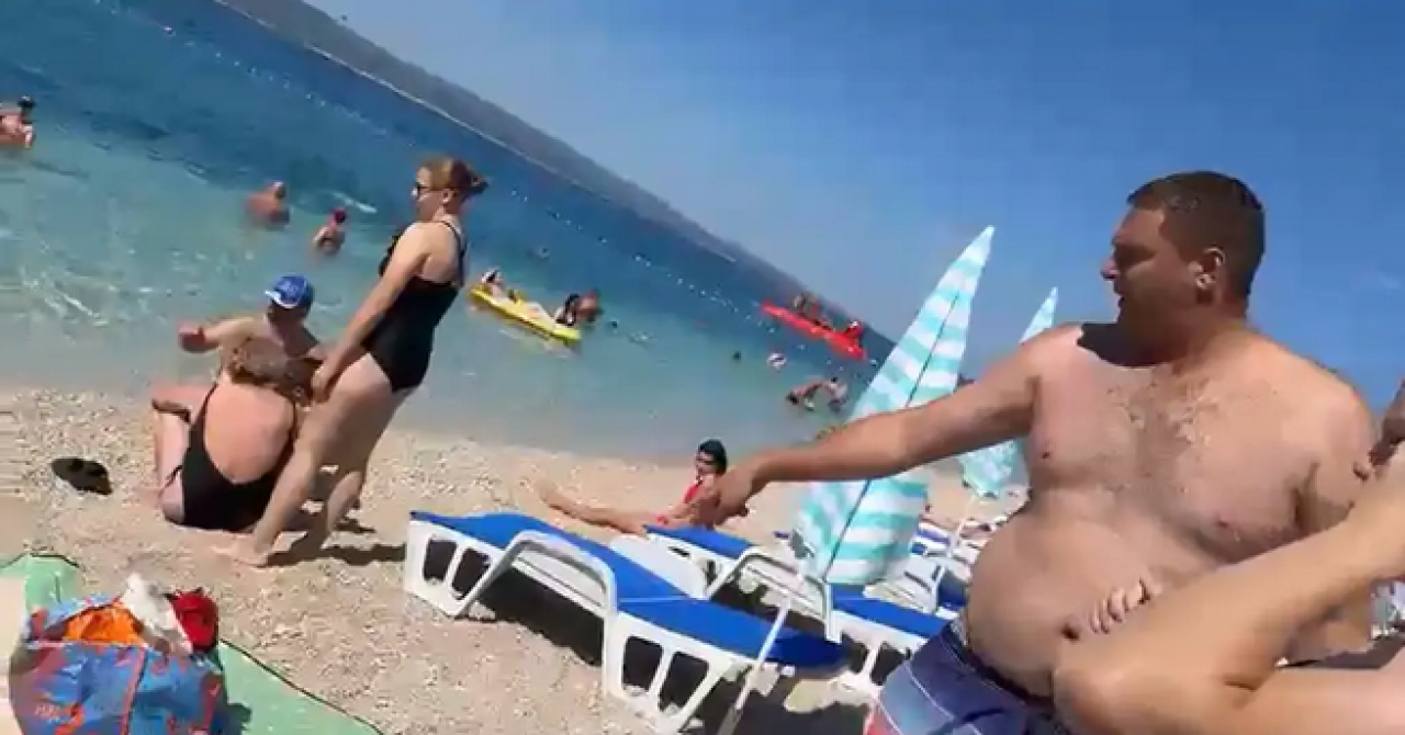 Sukob zbog ležaljki na plaži: Lijepo sam te upozorio