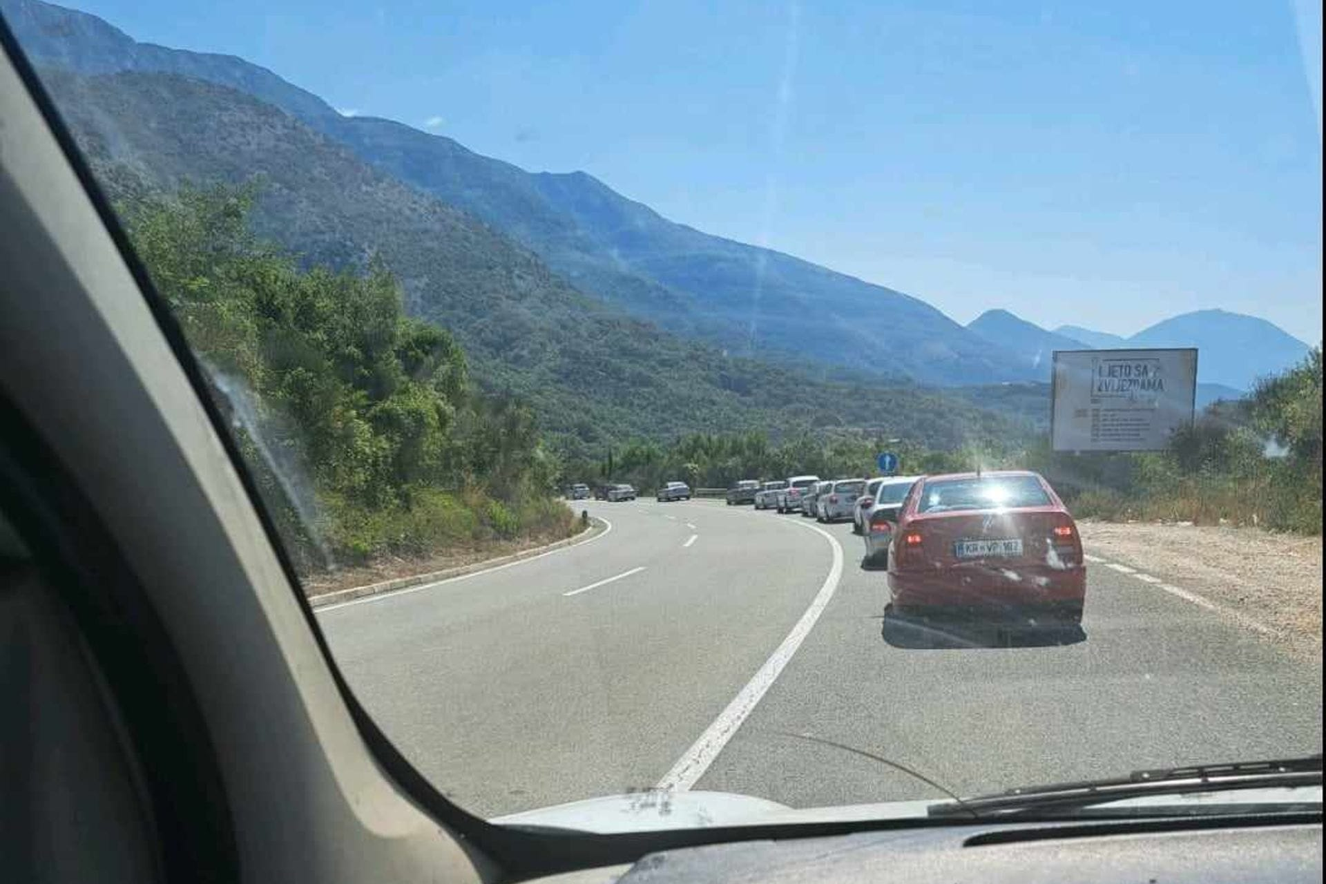 Pojačan intenzitet saobraćaja prema turističkim centrima