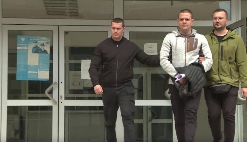 Martinović i Nedović pušteni da se brane sa slobode