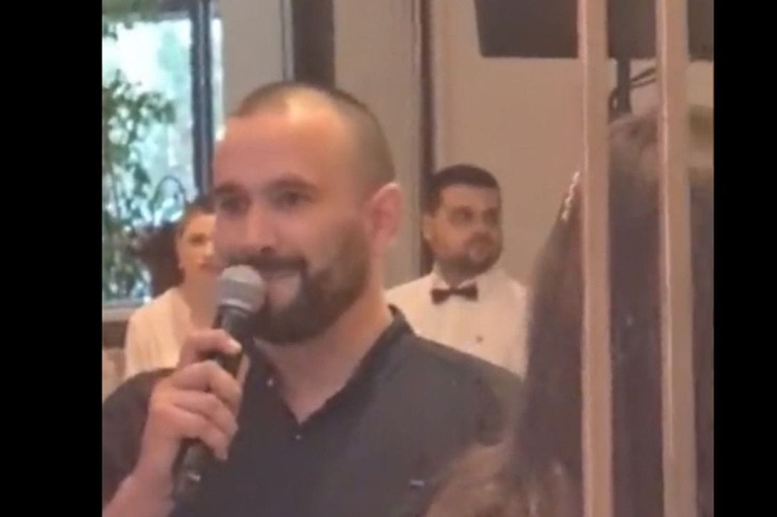 Ovo je predstavnik Skupštine Glavnog grada pri sklapanju brakova: “Dogodine na Lovćenu i u Prizrenu”