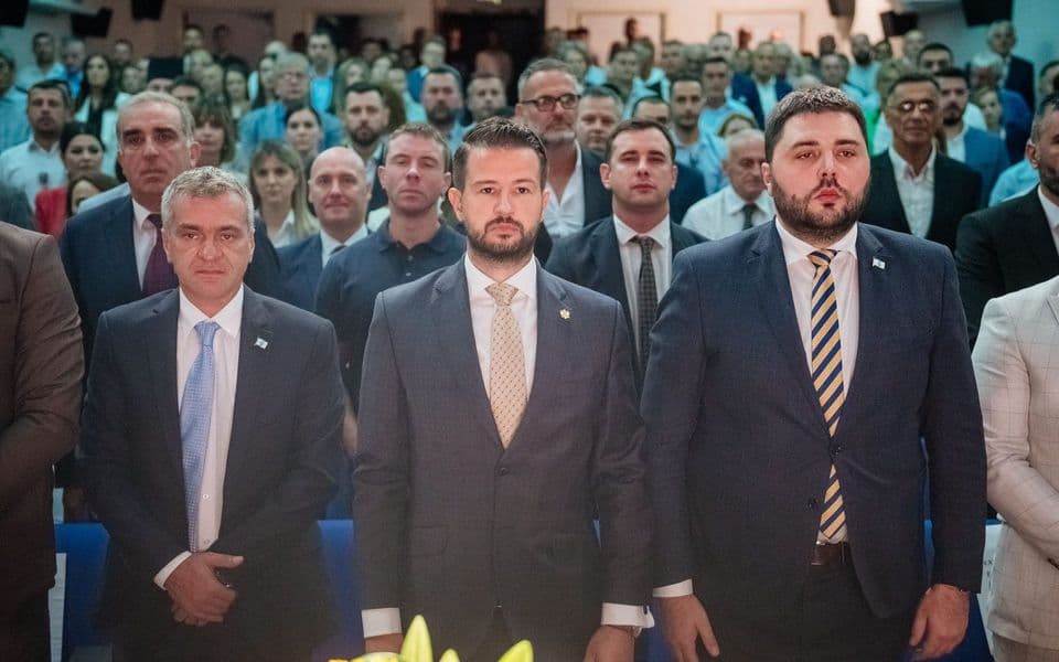 Milatović: Samo vlast izložena kritici građanstva može biti posvećena javnom interesu