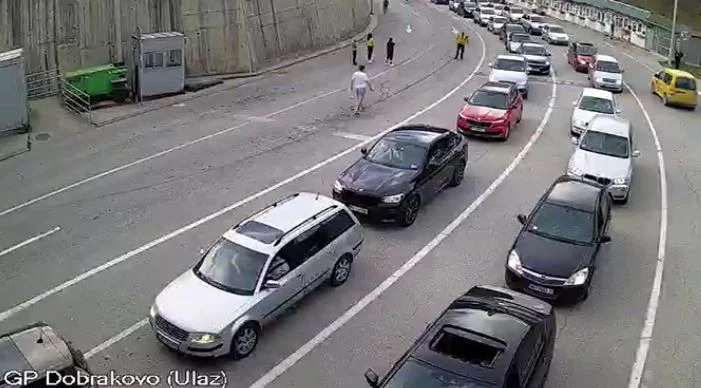 Za tri dana granicu prešlo skoro 615 hiljada putnika