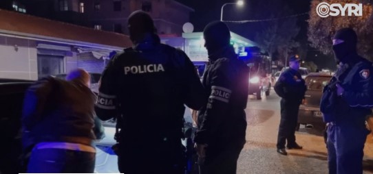 U Albaniji uhapšena kriminalna grupa optužena za šverc droge brodom koji je isplovio iz Crne Gore