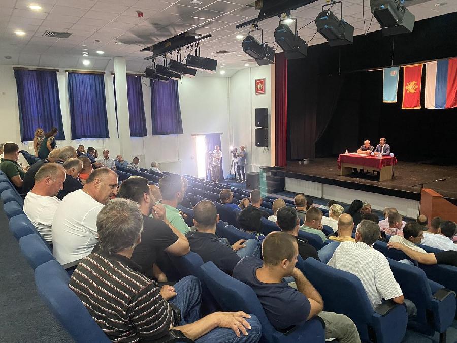 PETI PUT: Građani onemogućili održavanje sjednice SO Andrijevica