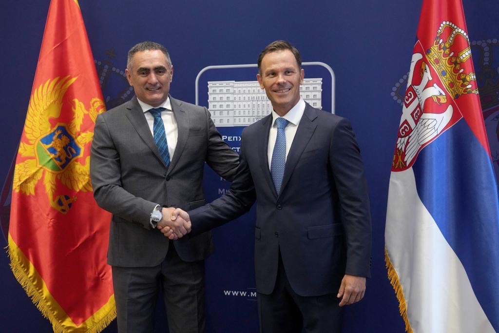 Damjanović u Beogradu sa Sinišom Malim: Što prije naći rješenje da se izbjegne stečaj u Institutu ”Simo Milošević”