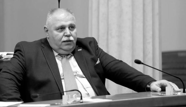 Preminuo hrvatski političar Ivan Šuker