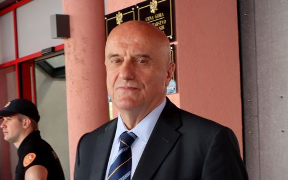 Od Opštine dobili 11.700, potrošili devet eura