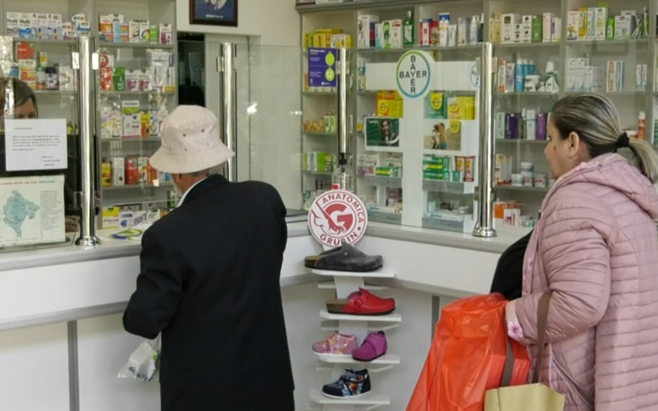 Šćekić: Akciji Stop inflaciji pridružuje se 170 apoteka