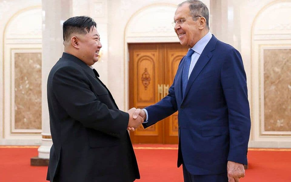 Lavrov predložio Kim Džong Unu redovne razgovore Rusije, S. Koreje i Kine o bezbjednosti