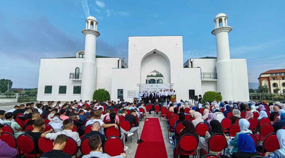 Obilježeno petnaest godina postojanja Medrese “Mehmed Fatih”
