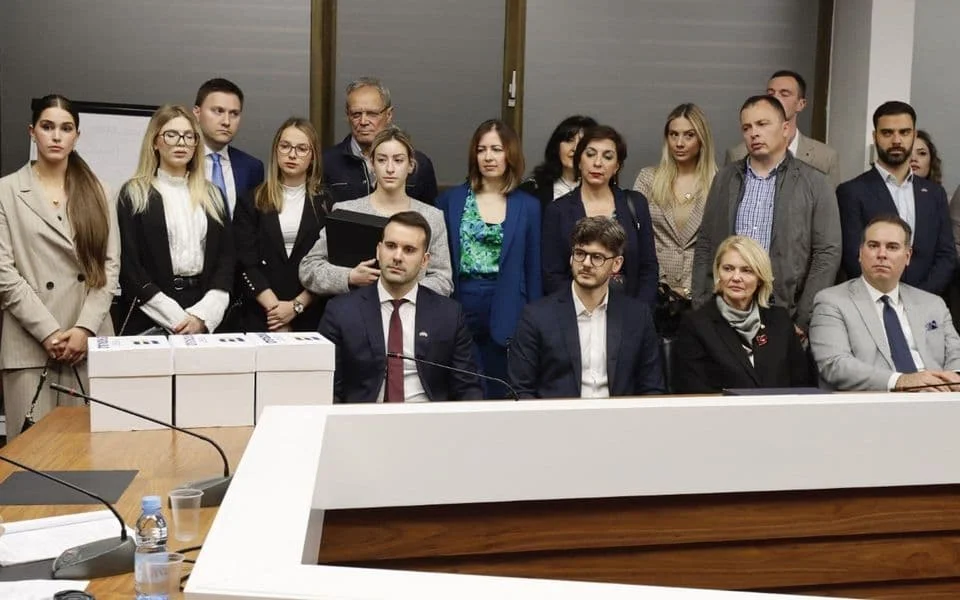 GO PES-a podržao: Miloviću pravda, Ivanoviću vanjski poslovi, Vukoviću finansije…