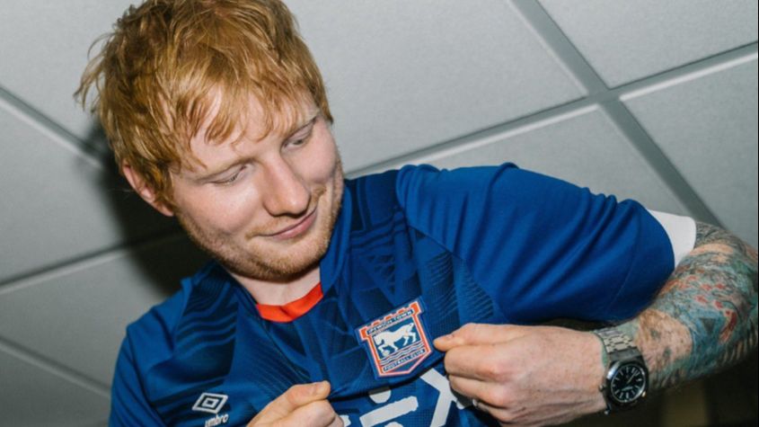 Ed Sheeran sebi na imanju iskopao grob