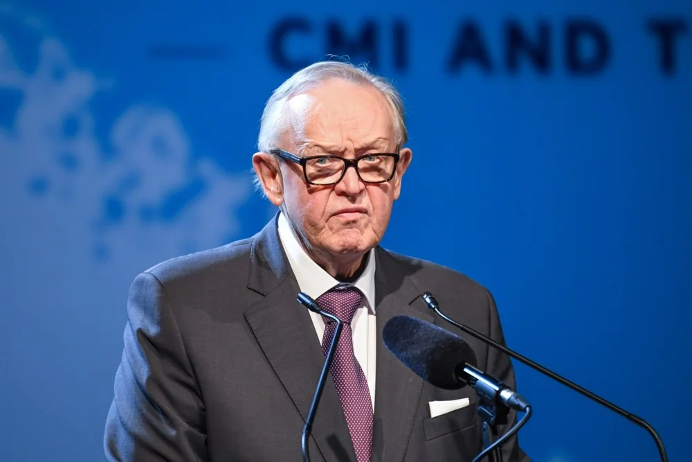 Preminuo Marti Ahtisari