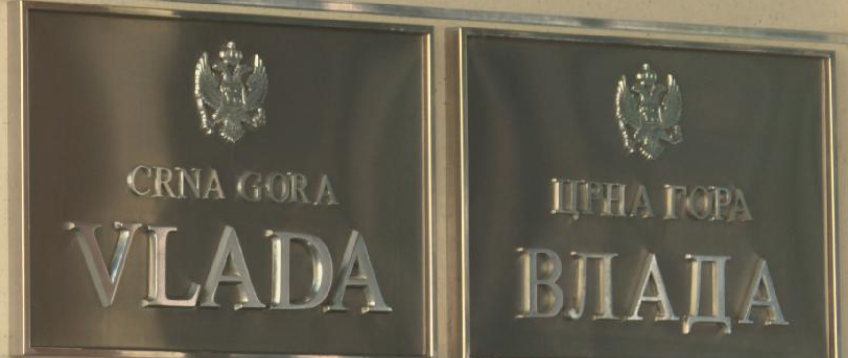 U Crnoj Gori se živi da bi se radilo u državnoj upravi