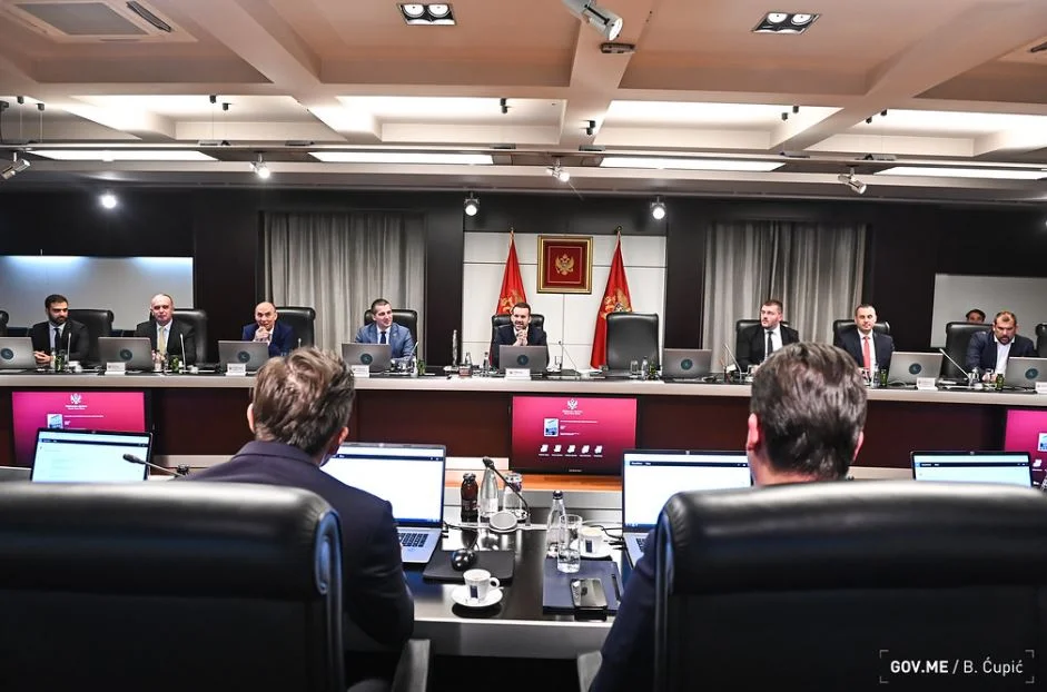 GI “21. maj”: Već sada su izvjesni dometi Spajićeve politike i njegovog tima