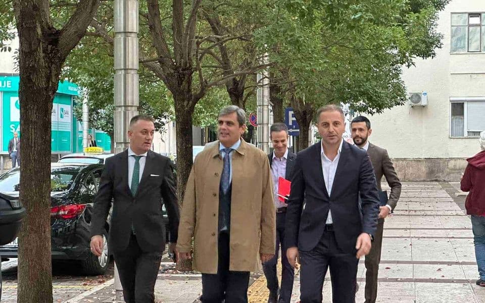 Počeo sastanak Spajića sa opozicijom, stigli Živković, Ibrahimović, Mugoša…