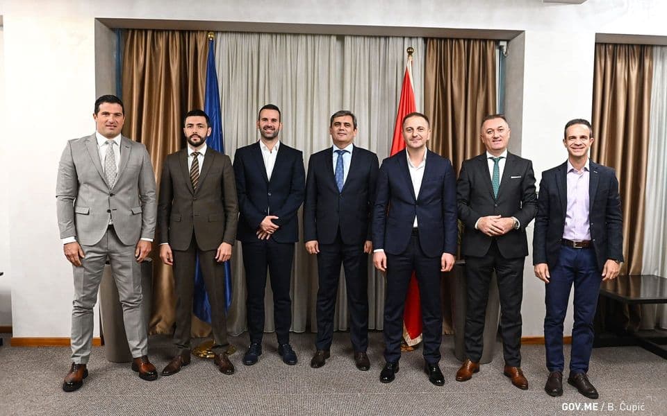 Opozicija zahtijeva nove popisivače, datum popisa da bude stvar kompromisa