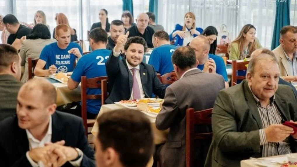 DPS: Od populističkih i velikih obećanja vlasti, radnici Željezare dobili otkaze a fabrika blokiran račun