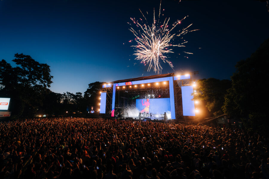 Eksplozivan start narednog izdanja EXIT festivala – Black Eyed Peas, Gucci Mane, Tom Morello, Carl Cox, i Bonobo predvode prva 24 imena za EXIT 2024!