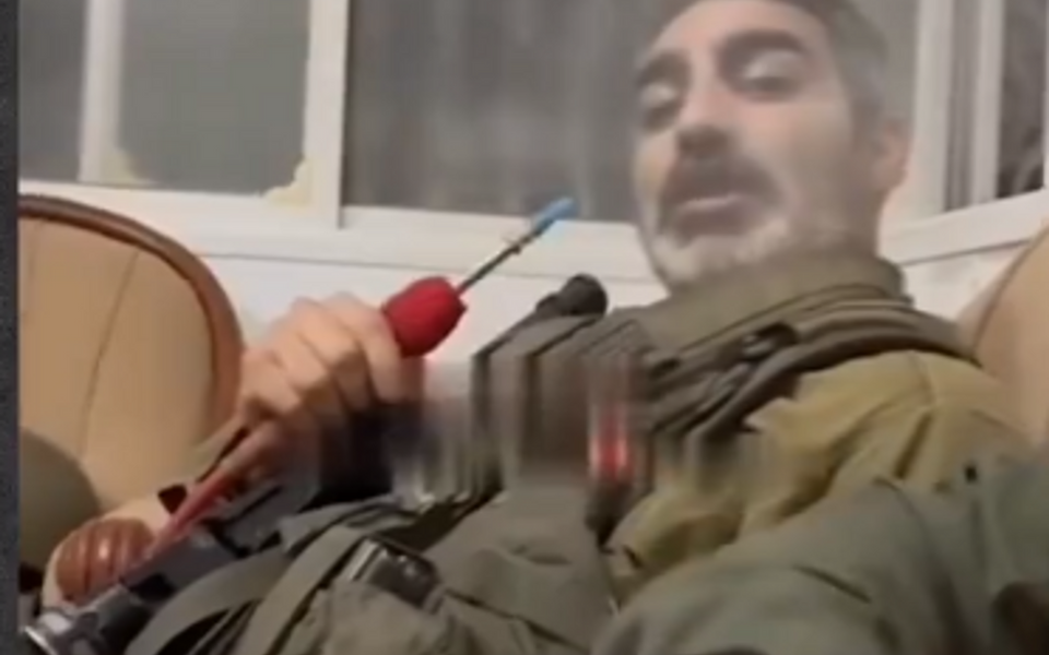VIDEO: Izrael suspendovao vojnike zbog ponašanja pred pritvorenim Palestincima