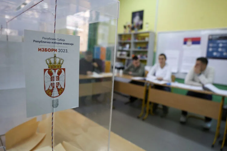 Borelj i Varhelji: Nadležni da reaguju na prijave o nepravilnostima na izborima