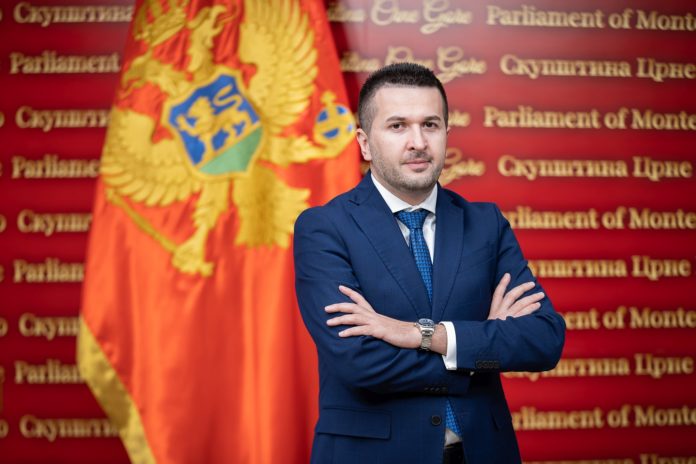 Pejović: Povećanje minimalnih penzija doprinosi smanjivanju društvene nejednakosti