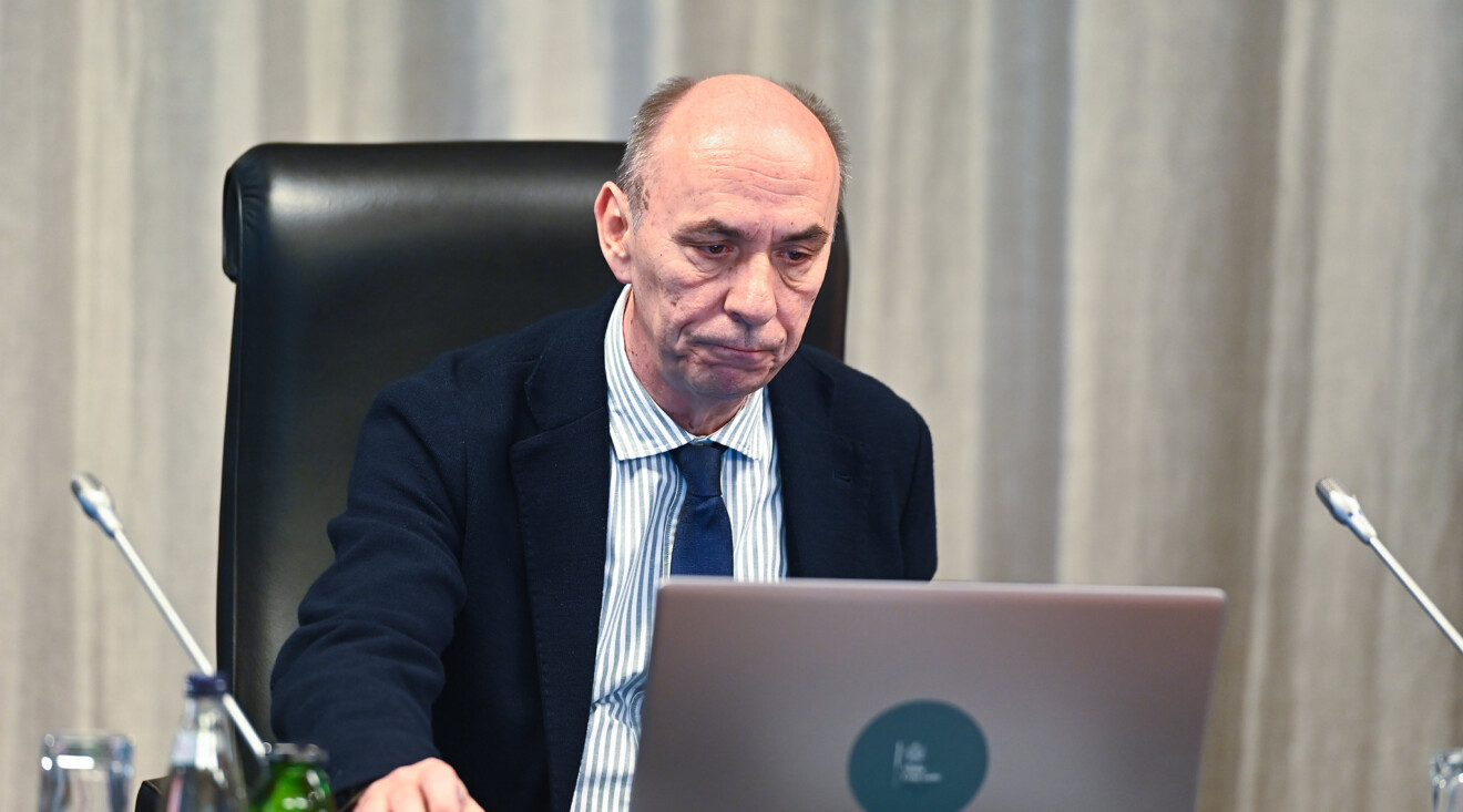 Pavićević: Zarade u zdravstvu izdefinisati Zakonom koji će biti na proljeće spreman, MF da kaže ima li prostora za povećanje