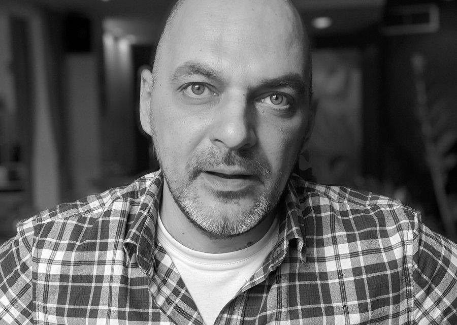 Umro novinar Denis Kolundžija