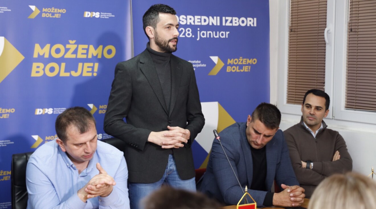 Živković: Mi smo snaga koja donosi napredak, razvoj i prosperitet države