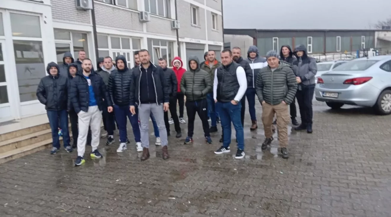 Nije im produžen ugovor: Radnici Solara sa sjevera negodovali, razgovor sa poslovodstvom u ponedjeljak