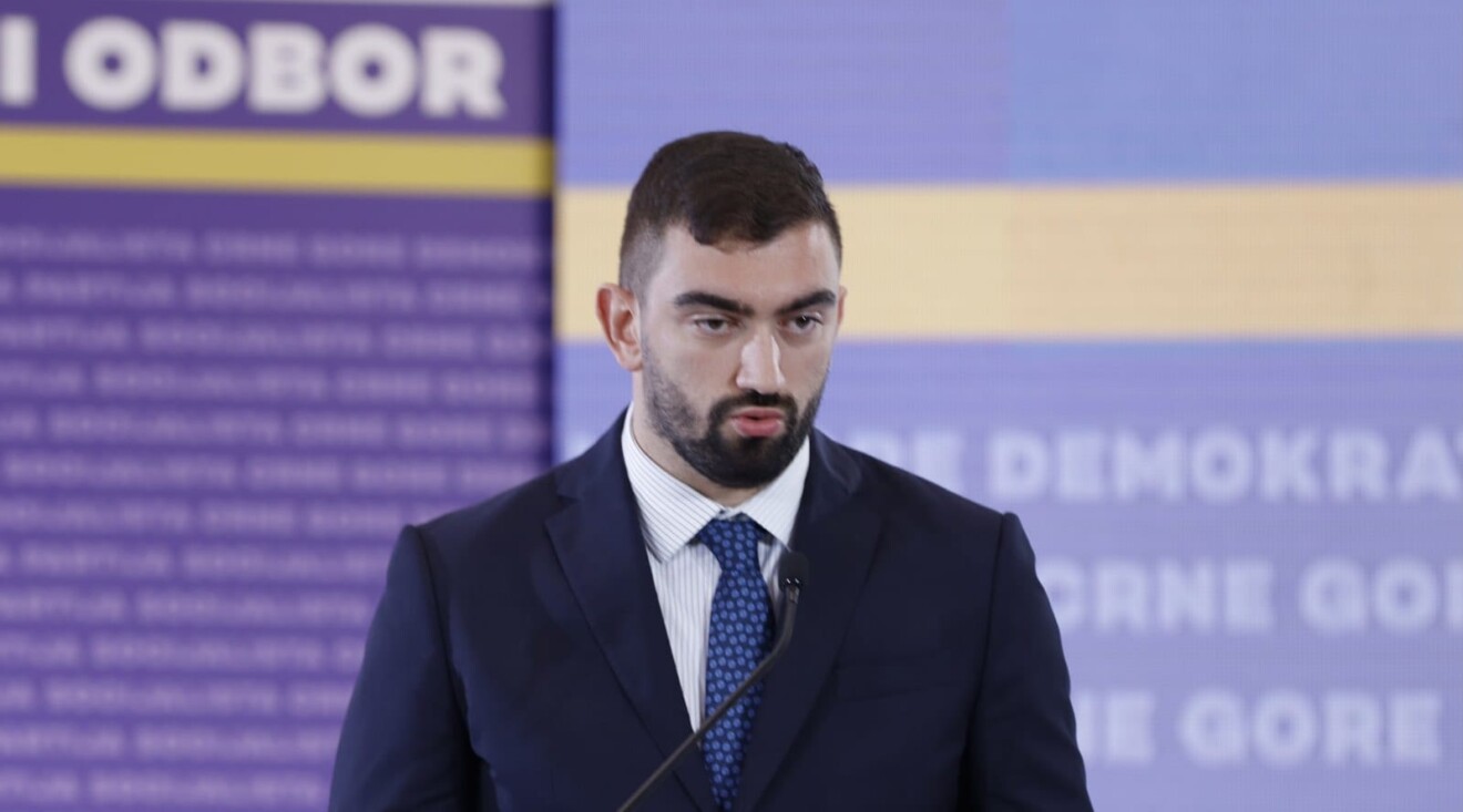 Klikovac: Ko se odavno odrekao države, ne može biti ni za svoju opštinu ni selo
