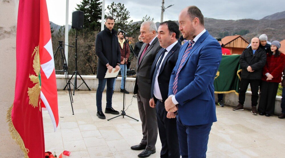 Đurašković: Čuvamo uspomenu na one koji su dali živote za dostojanstvo svoje domovine