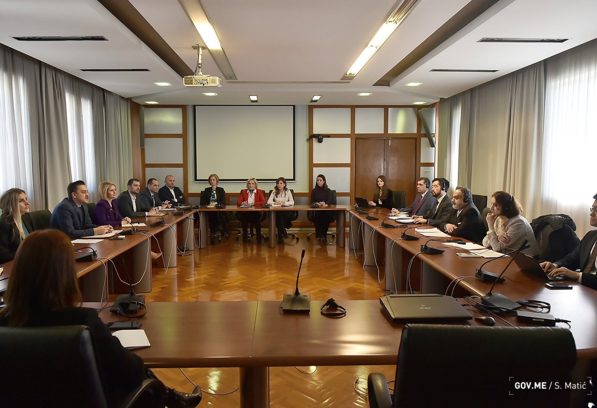 Vuković sa predstavnicima MMF-a: Rast ekonomije projektovan na 3,8% BDP-a