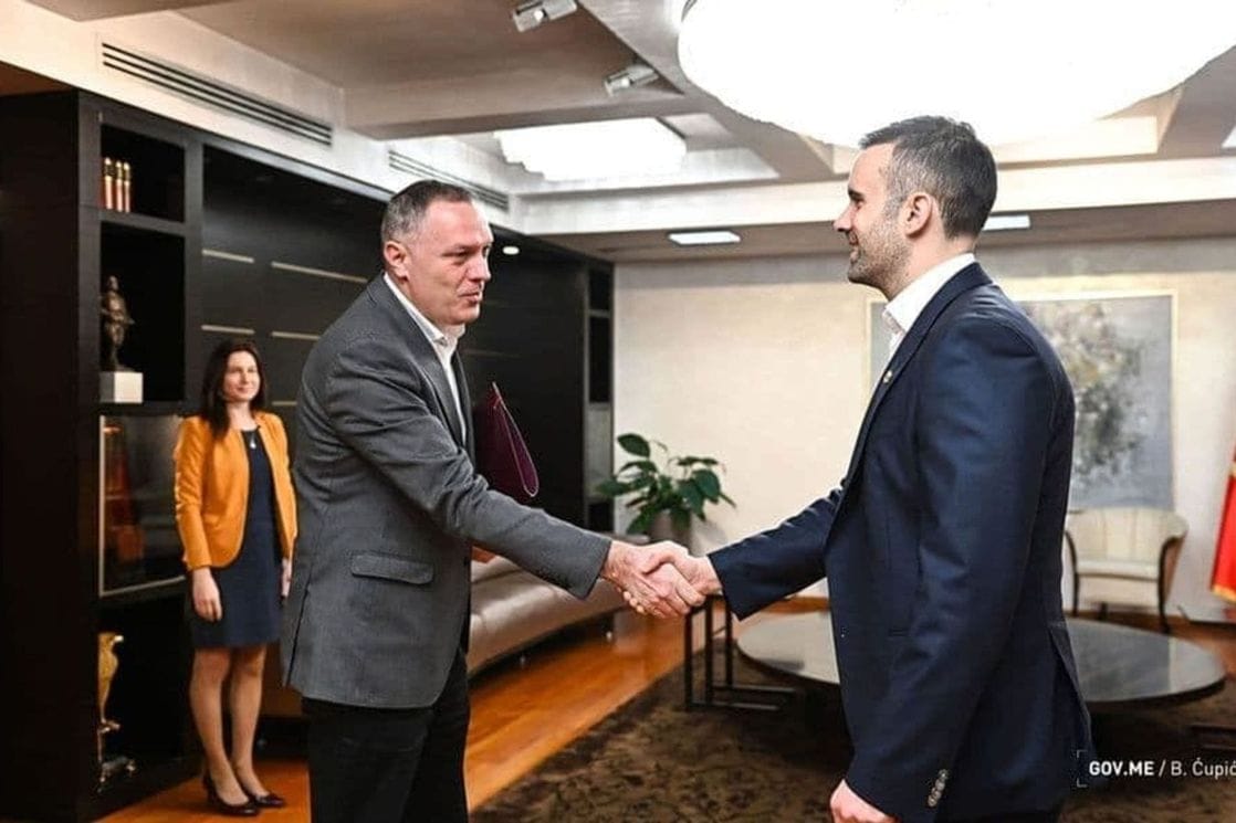 Zvanično: Prosvjetarima veće plate od prvog jula