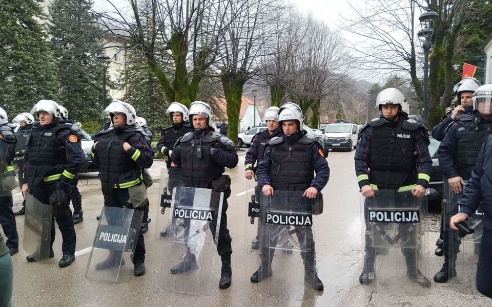 Šaranović odbija da odgovori ko je naredio policijsku opsadu Cetinja