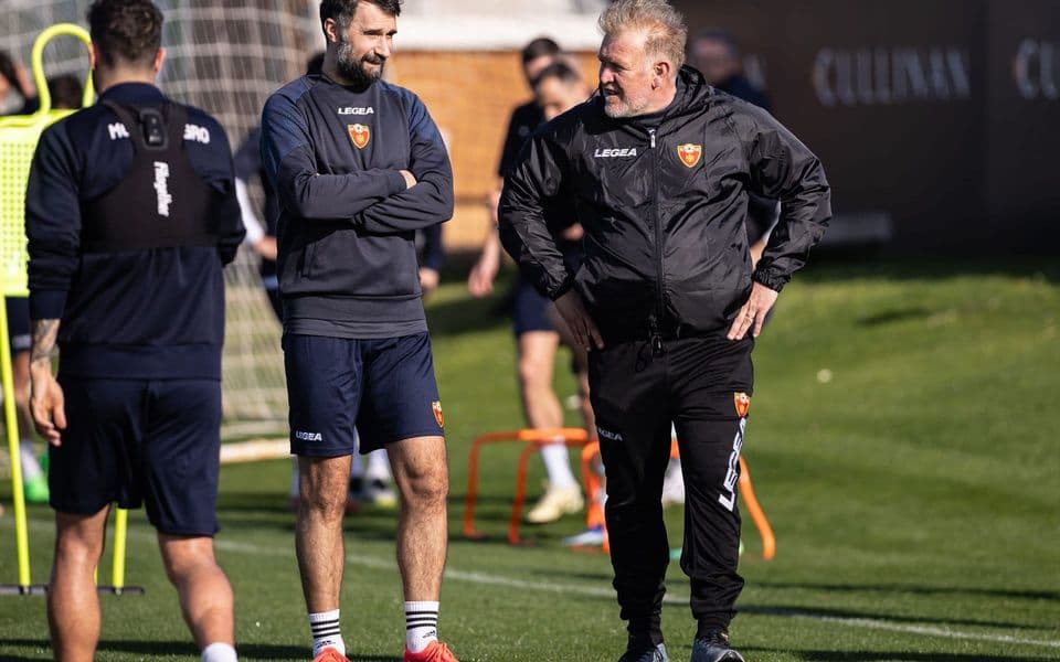FOTO Kako je izgledao prvi trening Prosinečkog kao selektora Crne Gore