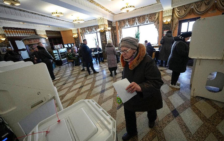 Rusi i u Crnoj Gori glasaju na predsjedničkim izborima