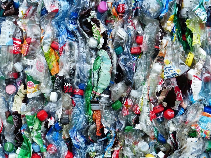 Evropa zabranjuje plastiku u restoranima