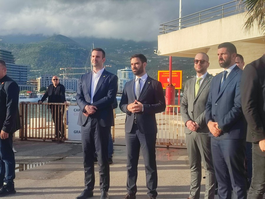 Radulović: Za nekoliko nedjelja će biti otvorena linija Budva-Dubrovnik